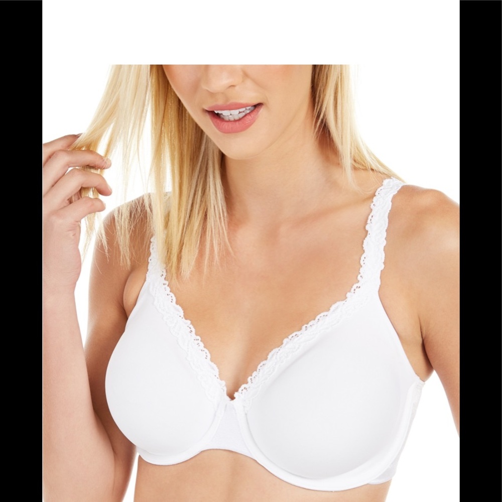Bali Women’s Smoothing Underwire Bra